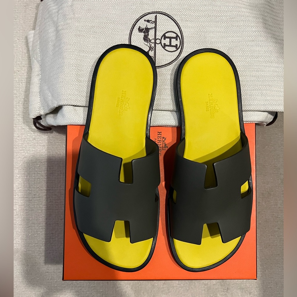 Hermes Izmir Sandals size 40 NIB